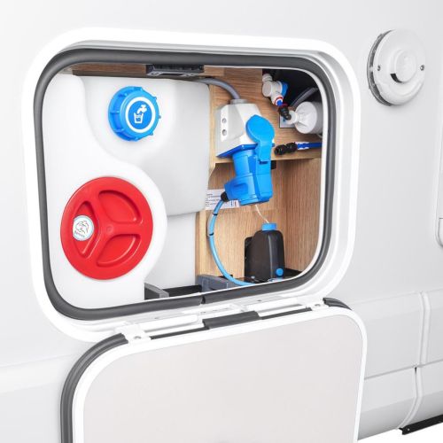 Camper bereit für Wintereinstellung